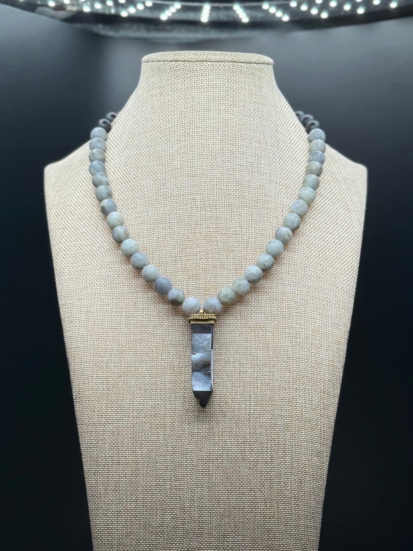 “Shift Point” Labradorite