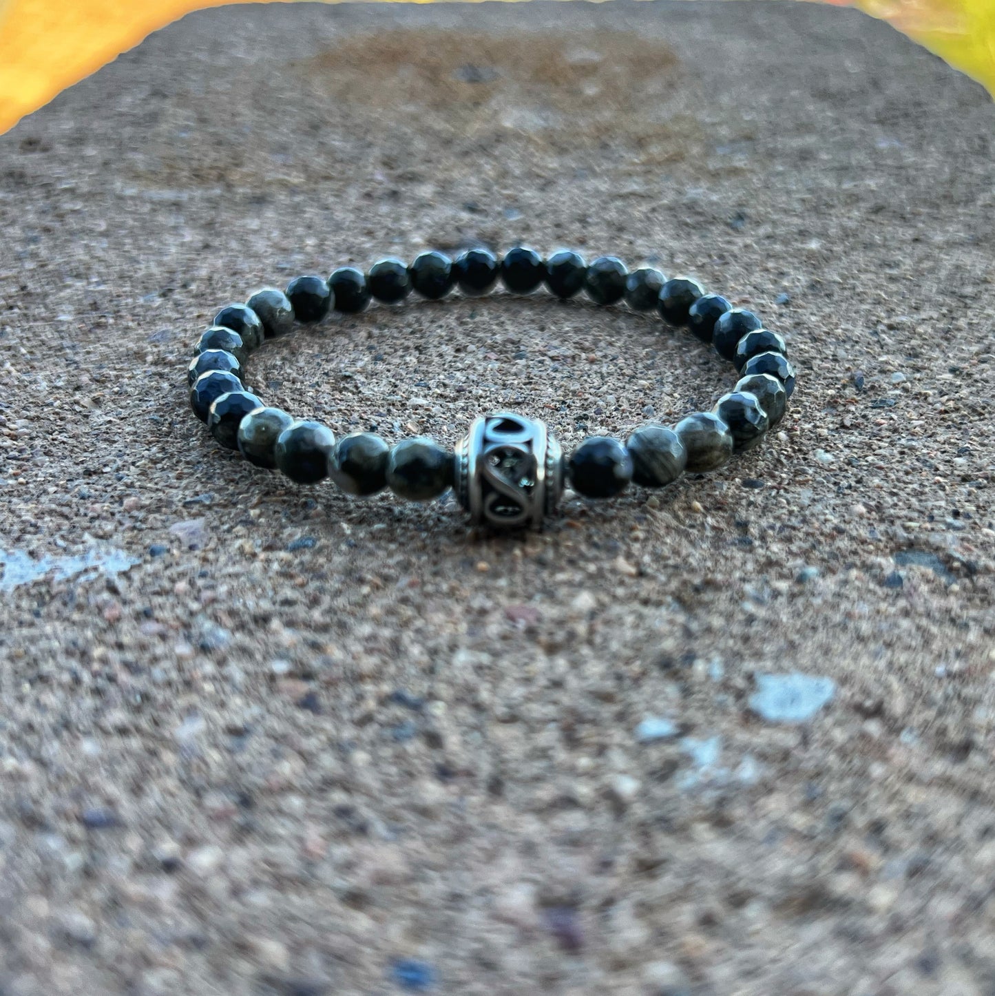 Earthy bracelet