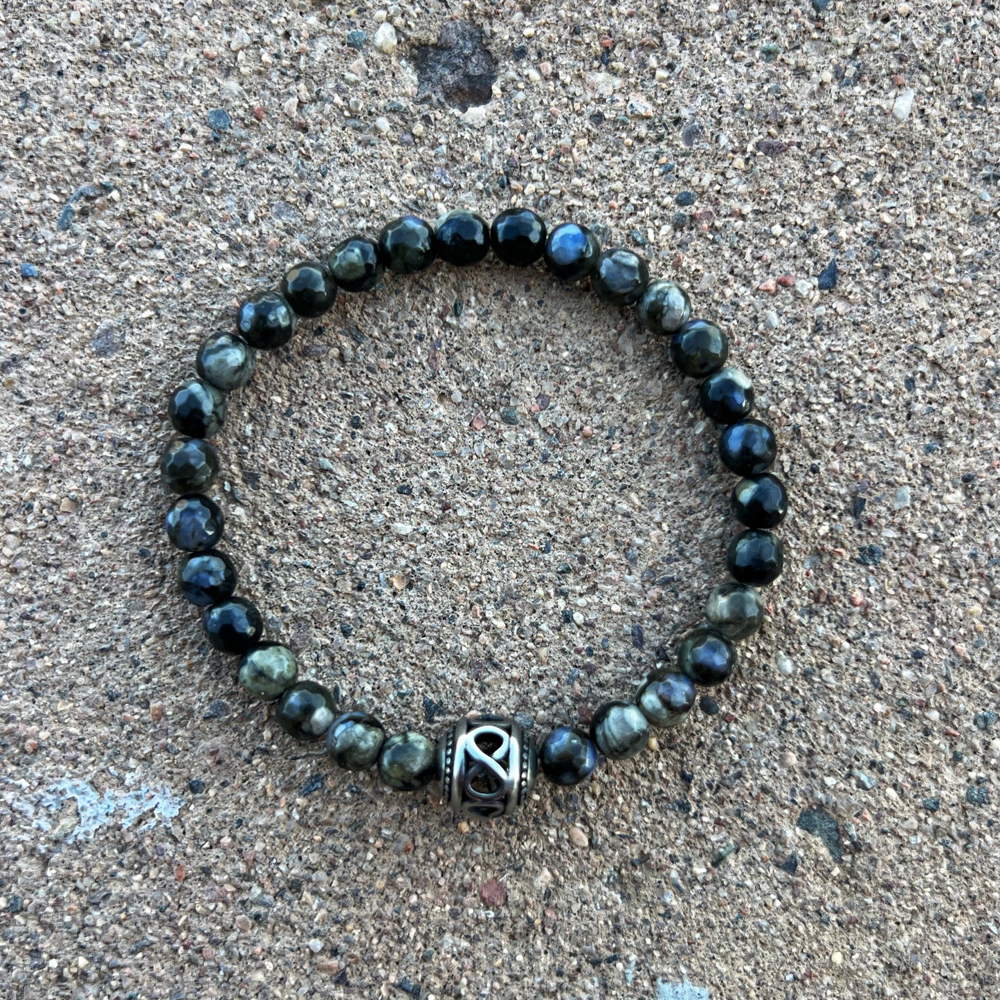 Earthy bracelet
