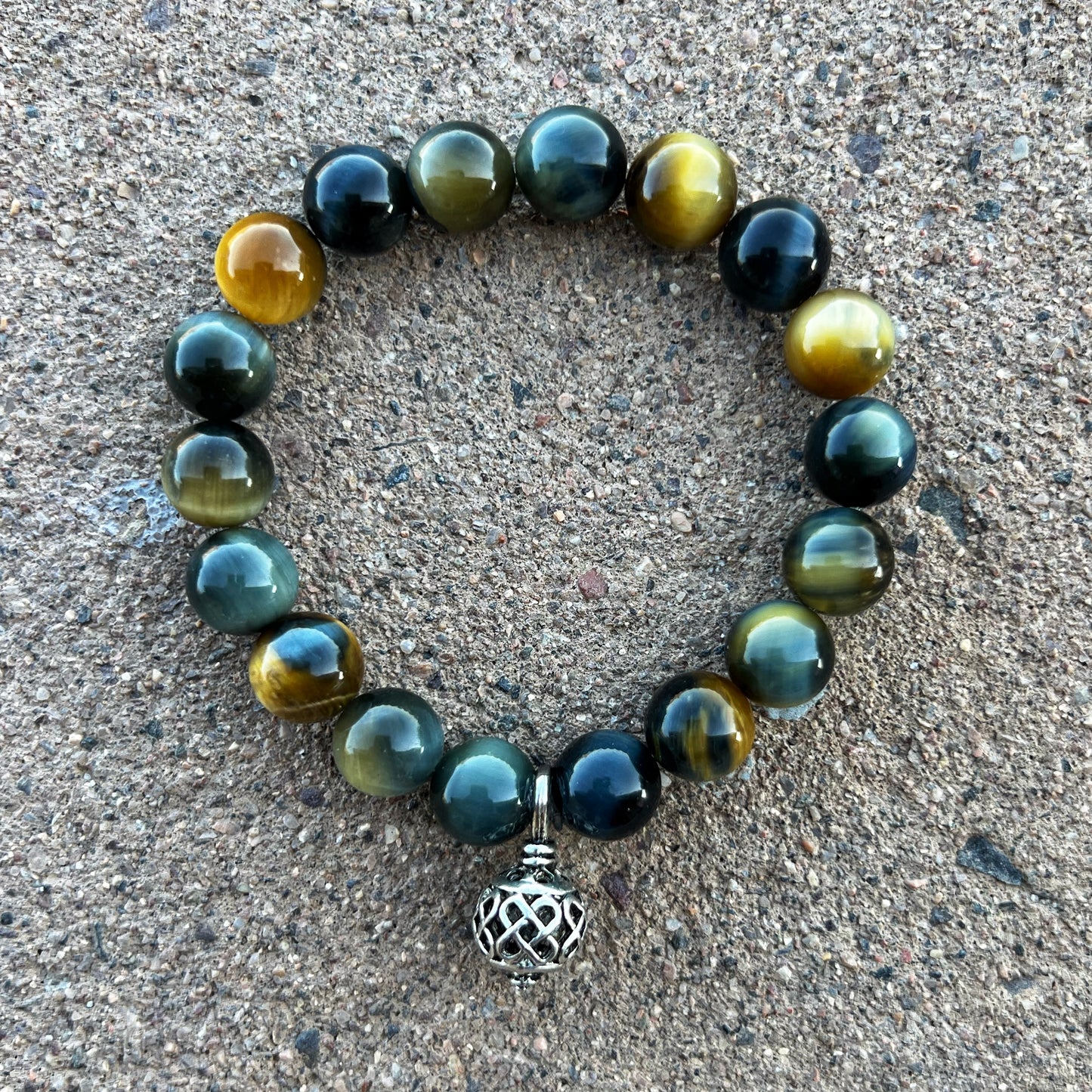 Tiger eye bracelet