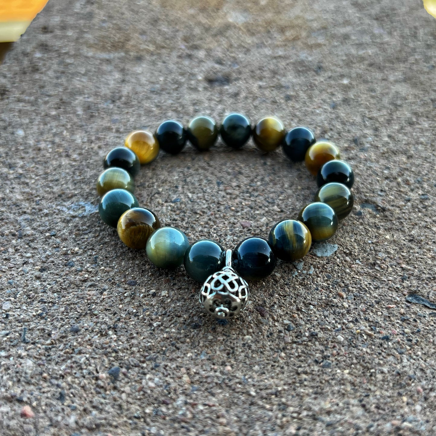 Tiger eye bracelet